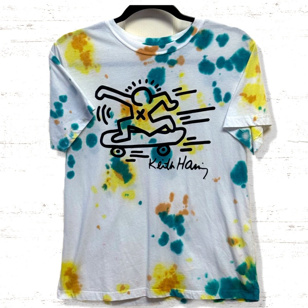 KEITH HARING Skater Licensed Tie Dye 80s Art T-Shirt. Size Small